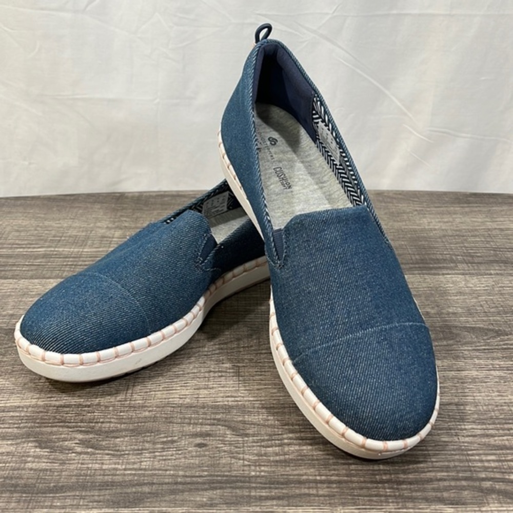 Cloudsteppers by Clark’s denim slip on shoe size 7.5